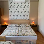 Magyar شقة