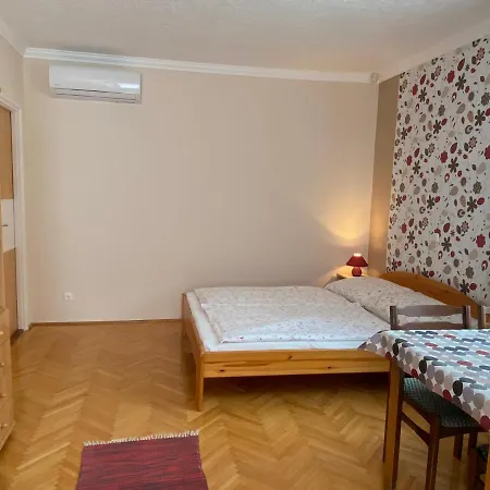 Apartment Magyar *